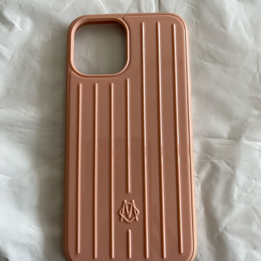Rimowa IPhone 12 Pro Max Case - Pink. Pre-owned like new condition